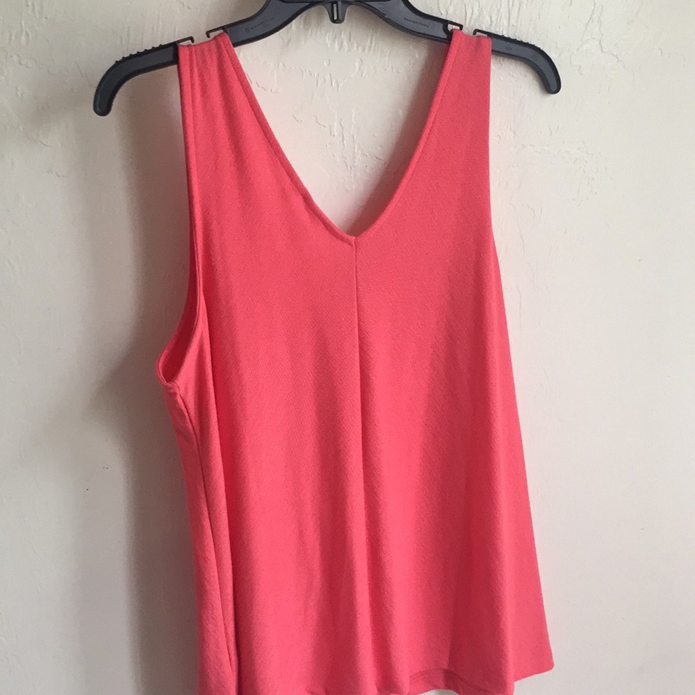 Shirt - Picture 4 of 4